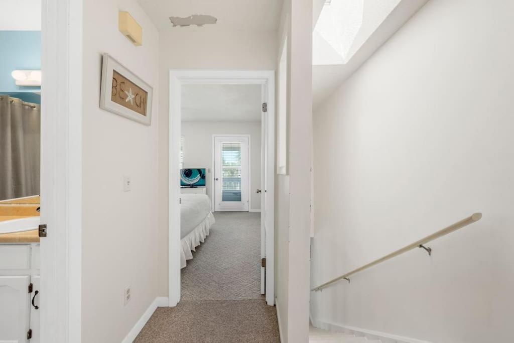New! Steps To White Sand Beaches! Pool & Grill! 2Br 2Ba Panama City Beach Εξωτερικό φωτογραφία